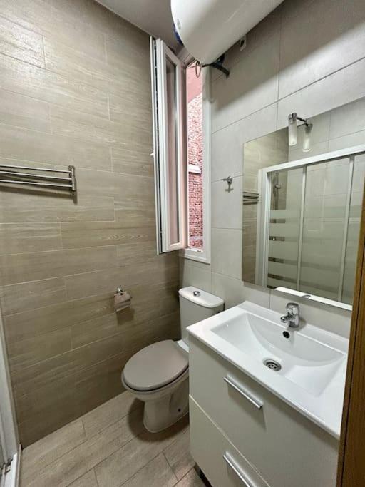 Appartamento Atocha Ferrocarril 5 Madrid Esterno foto